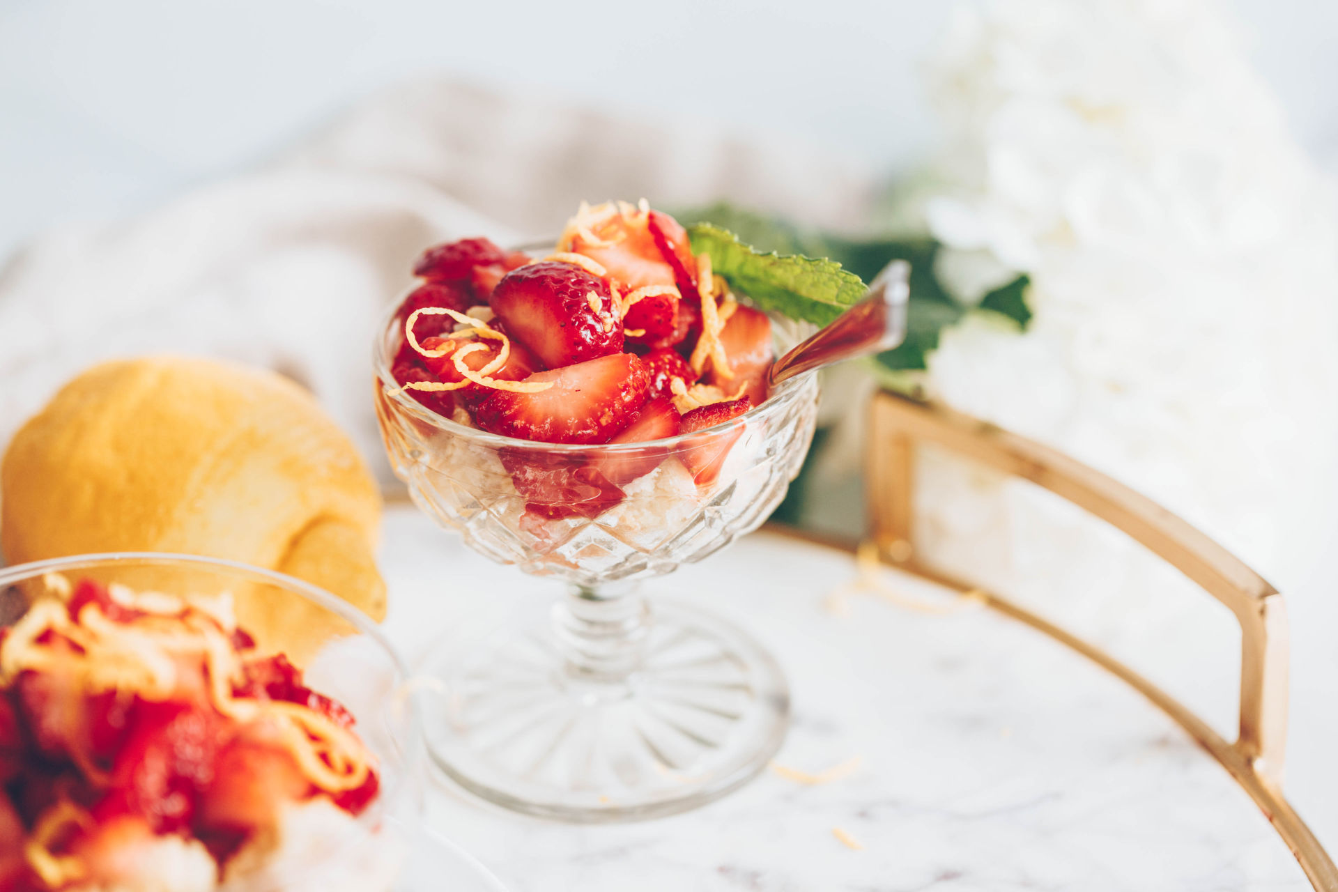 How to Dine Out, Stay on Track, and Keep Your Energy High – Without Sacrificing Joy